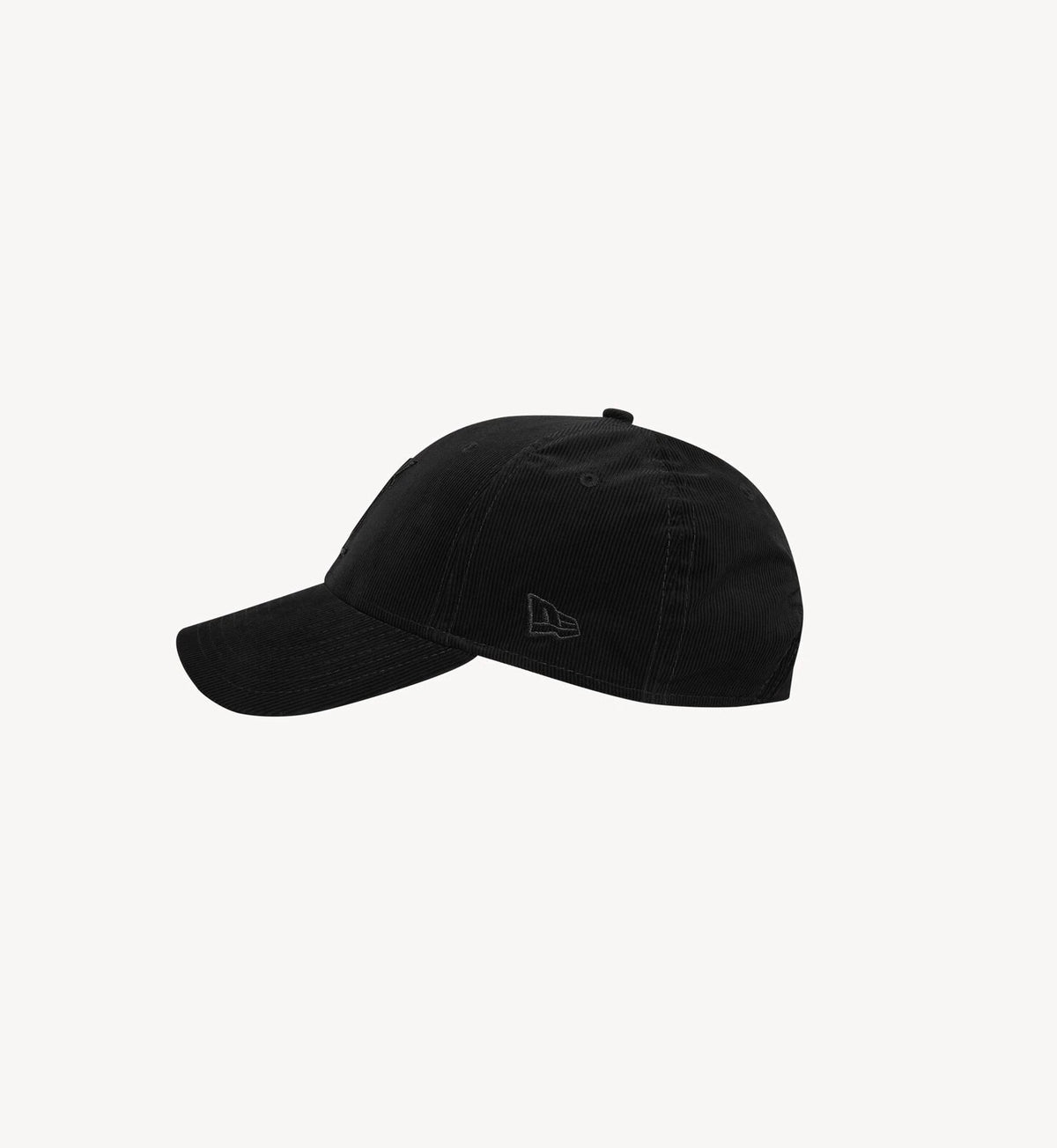 Gorra Saint Laurent colab New Era en pana