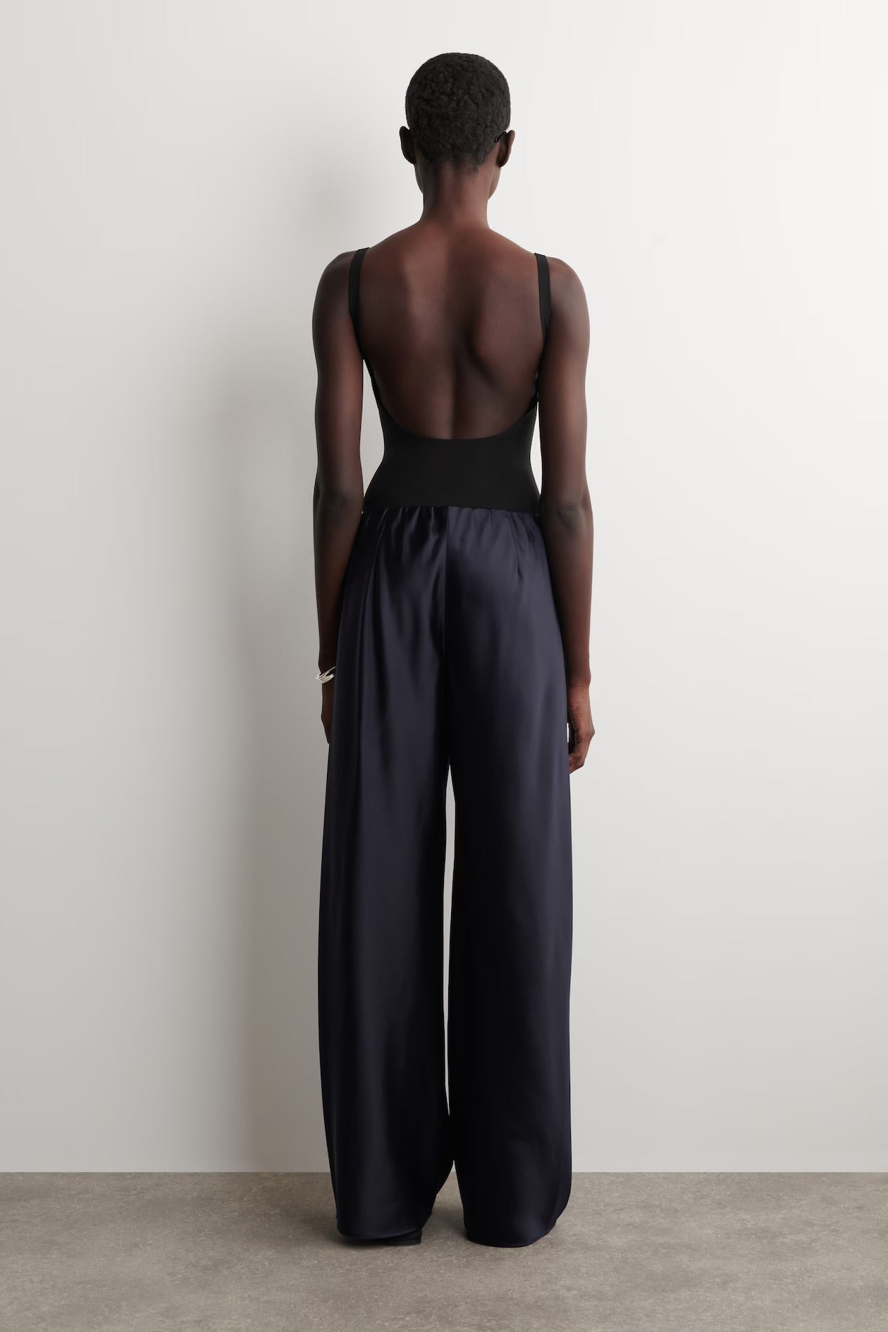 Pantalón de satén de COS