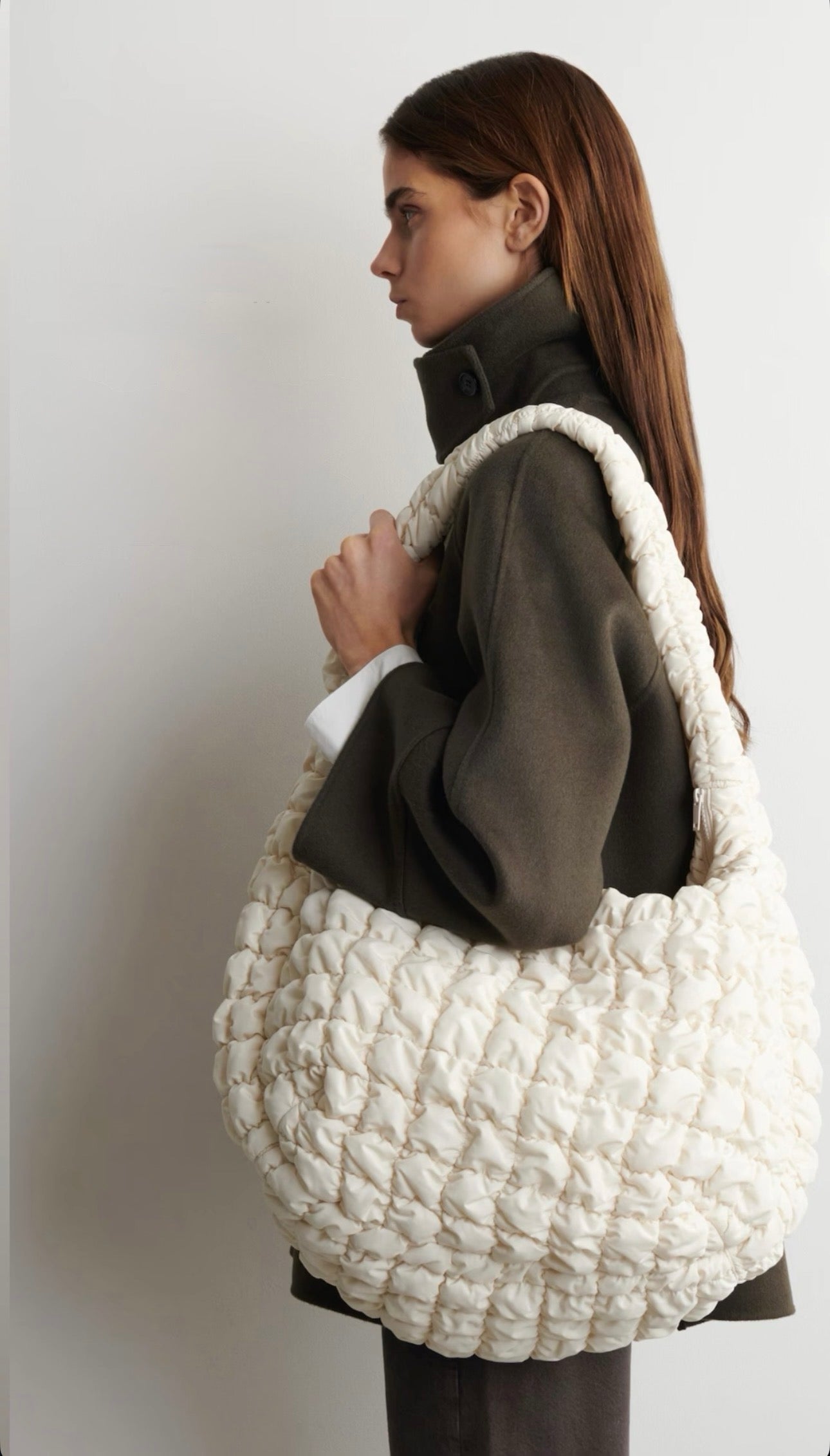 Bolso acolchado XL COS.