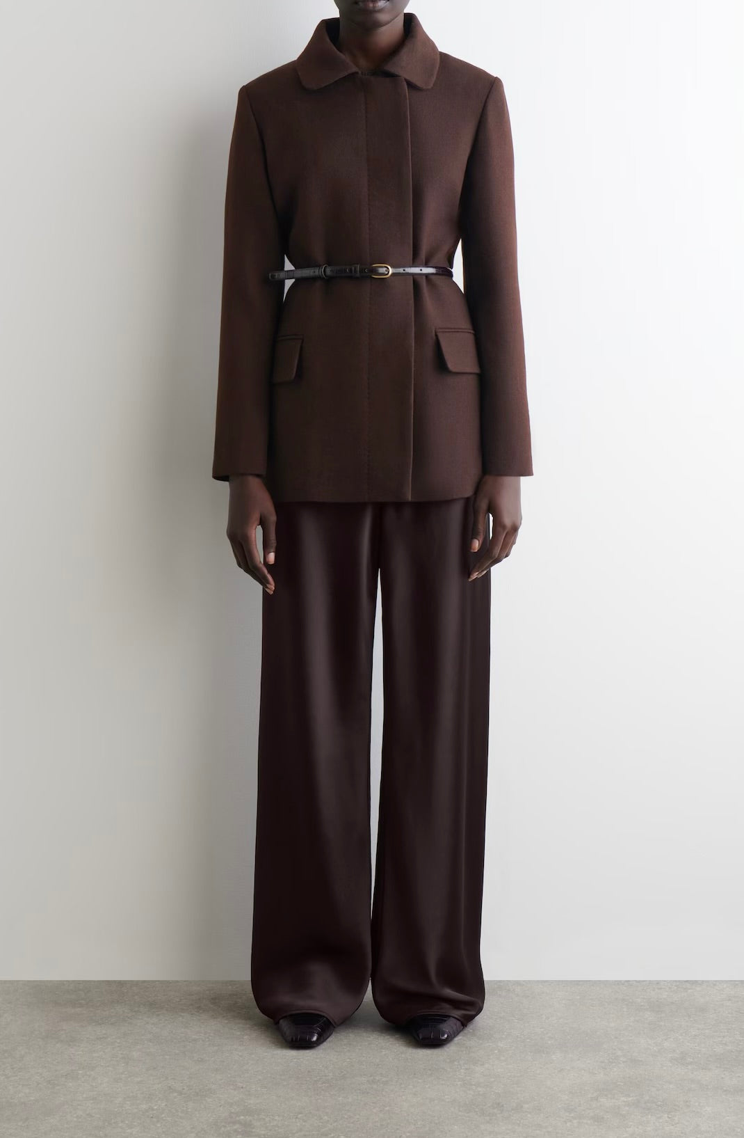 Pantalón de satén COS