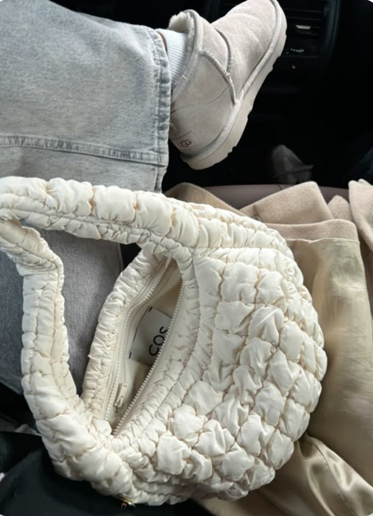 Bolso COS acolchado mediano