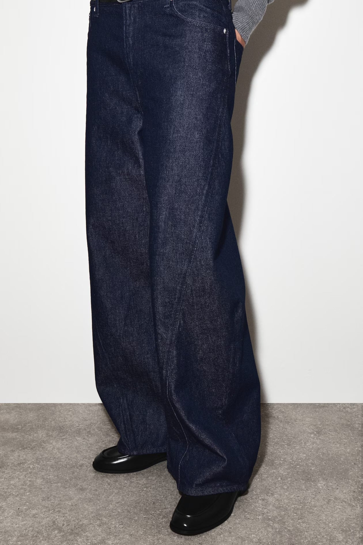 Jeans twist barrel de COS