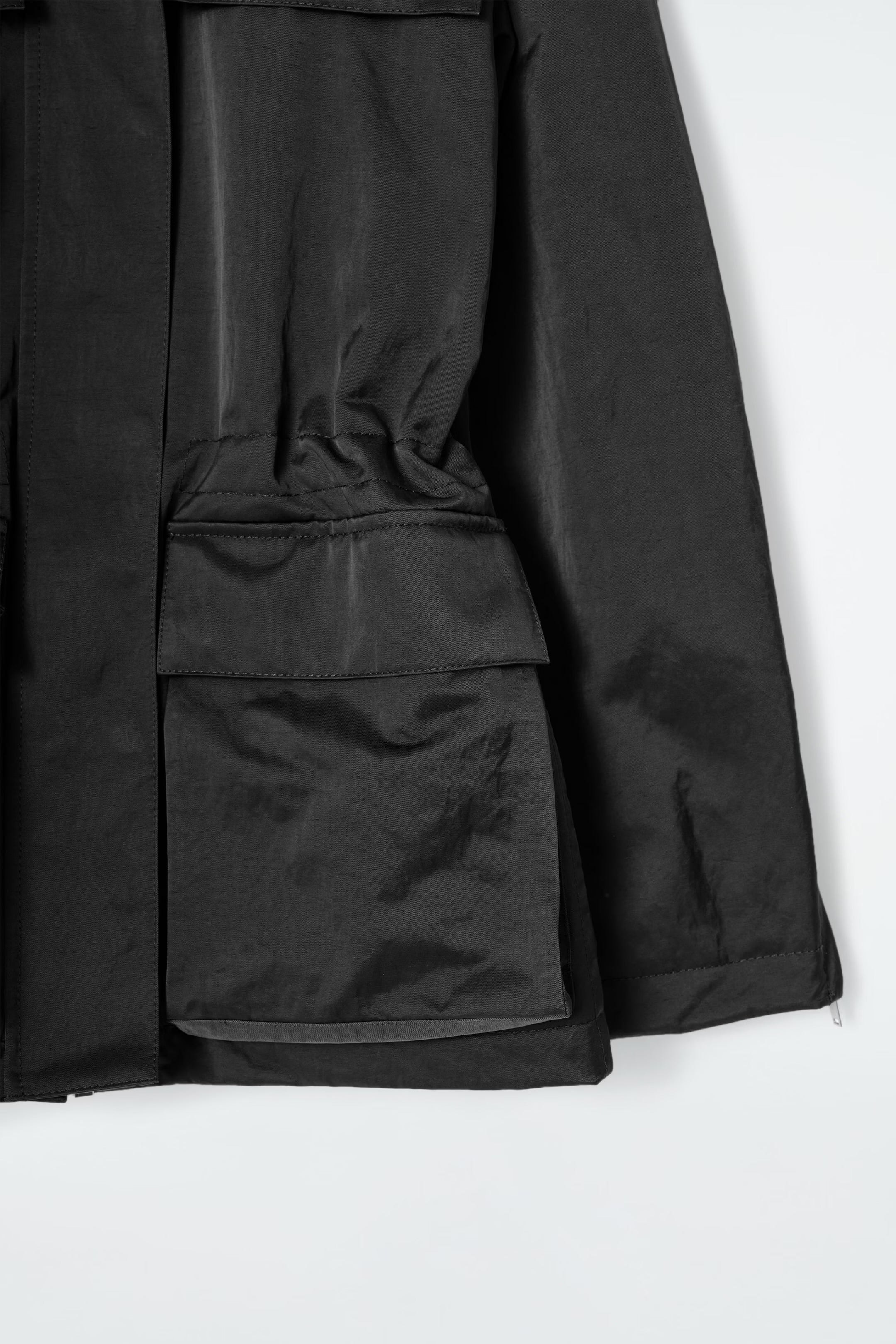 Chaqueta funcional entallada COS
