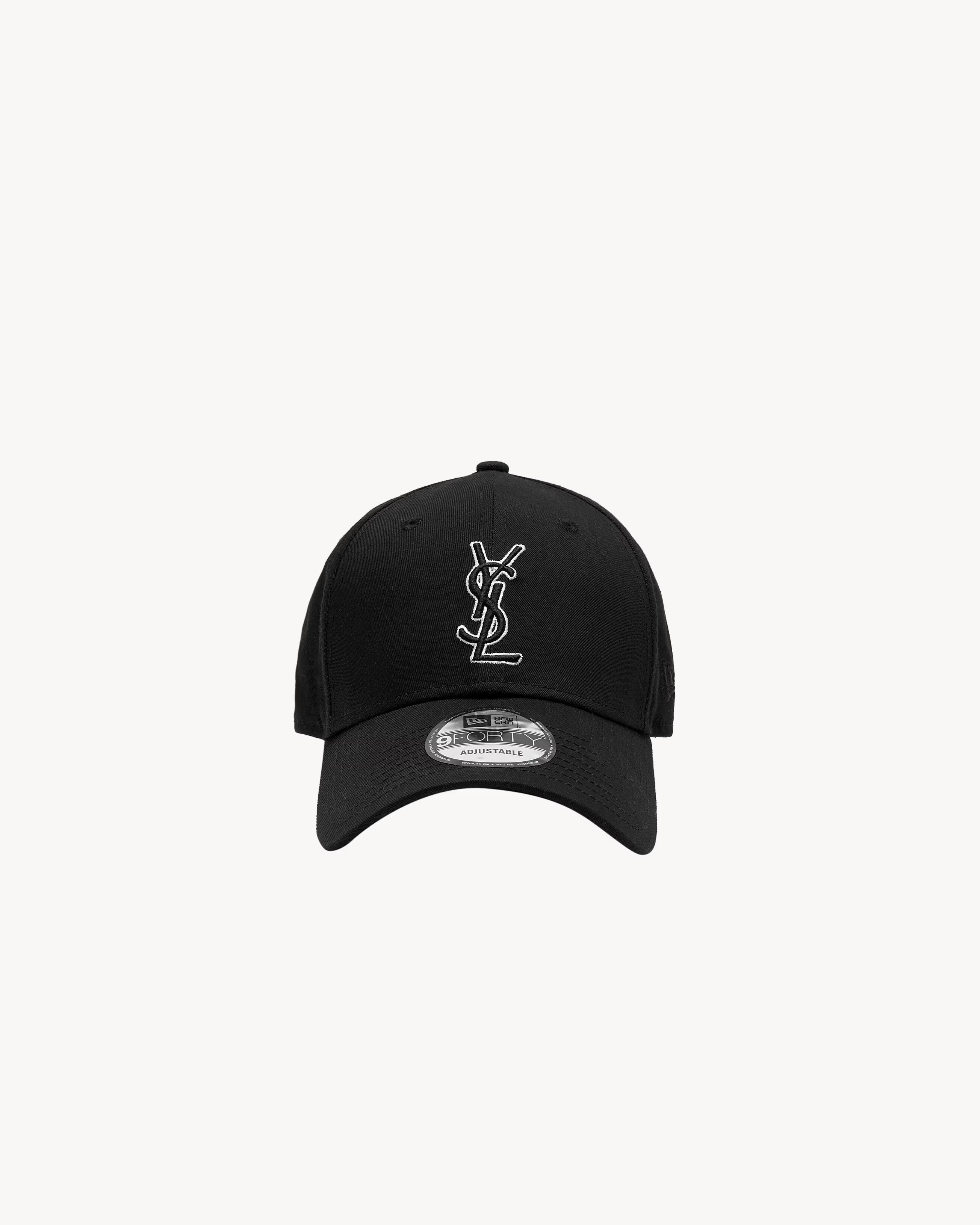 Saint Laurent gorra New Era